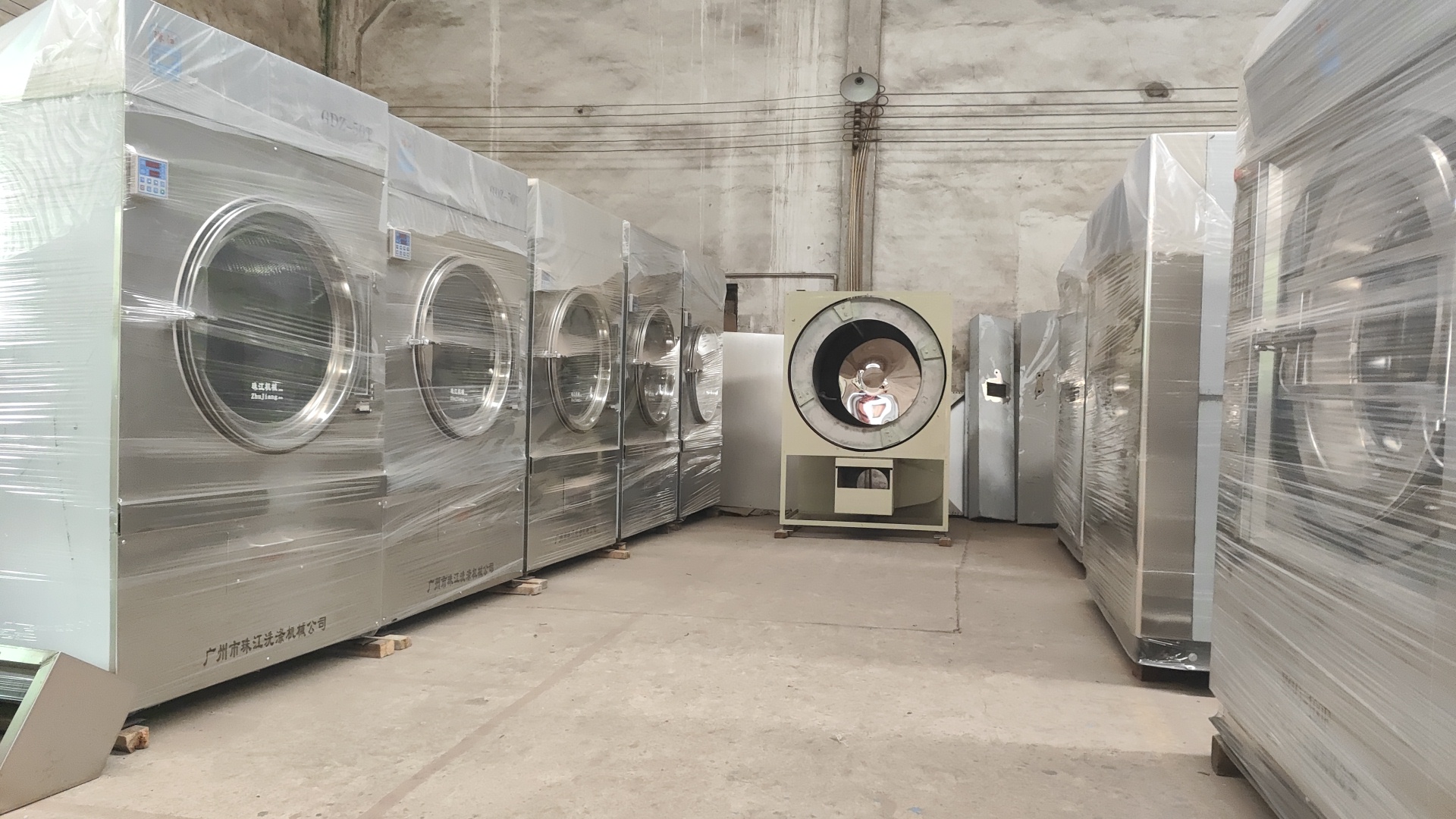 
煤礦廠工業全自動洗衣機如何選？珠江洗滌靠這些實力贏得大型國企信賴
