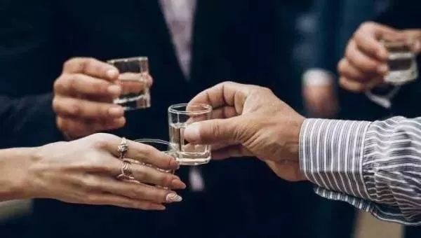 泵閥人背后的真實(shí)人生！此文看哭10000+老板!-