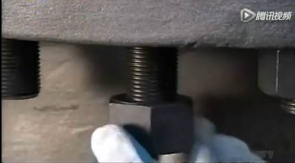 比人還大的大型閥門是怎么制造出來(lái)的？-