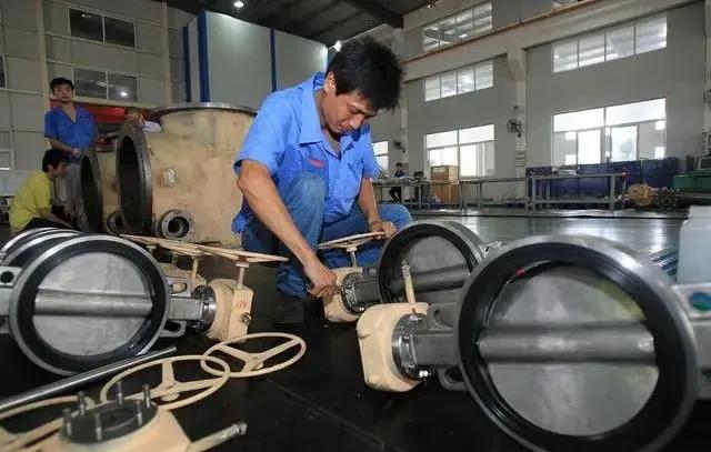 閥門不是隨便買越便宜越好，符合現(xiàn)場管路要求最重要-