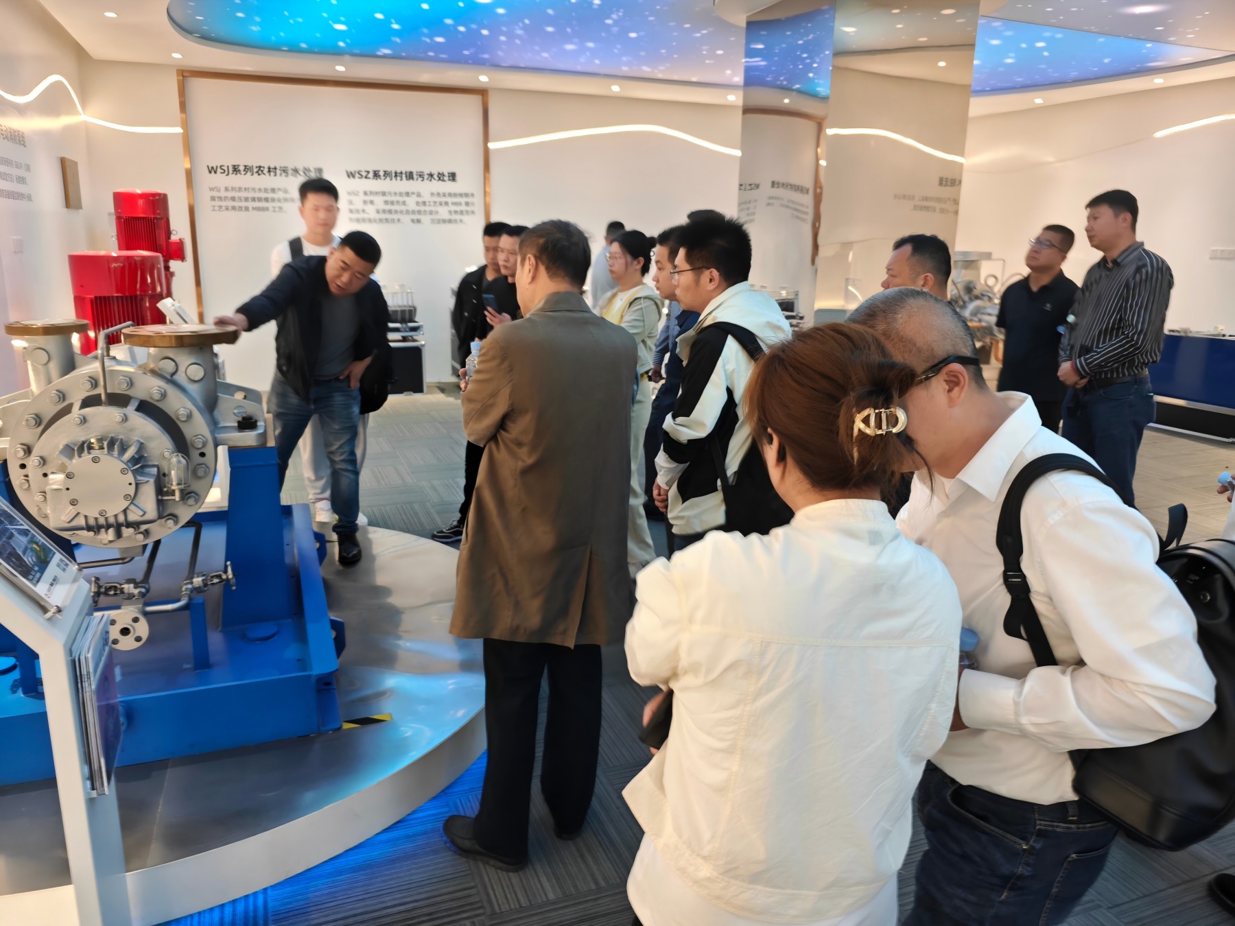 【世環(huán)通企業(yè)游學(xué)】走進(jìn)連成泵業(yè)集團(tuán)，解碼創(chuàng)新科技×綠色智造雙引擎-